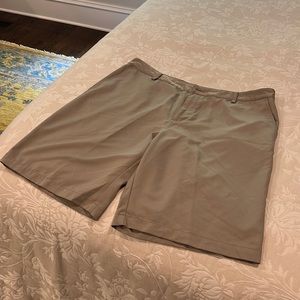 EUC Mens Adidas Golf Shorts